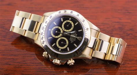 rolex fa causa per falso|How to Spot a Fake Rolex, According to an Expert .